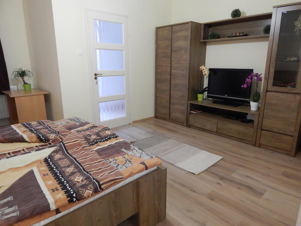 Csillagvirág Apartman Apartamento Mosonmagyaróvár Exterior foto